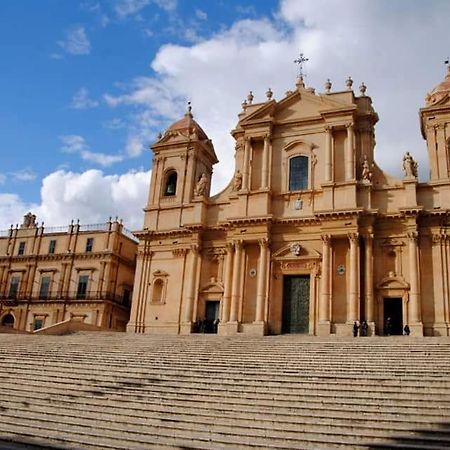 Villa Casa Vico Lepre Noto Exterior foto