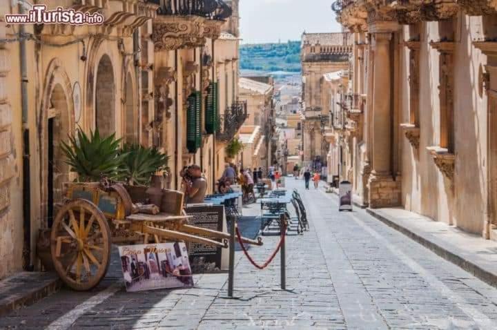 Villa Casa Vico Lepre Noto Exterior foto